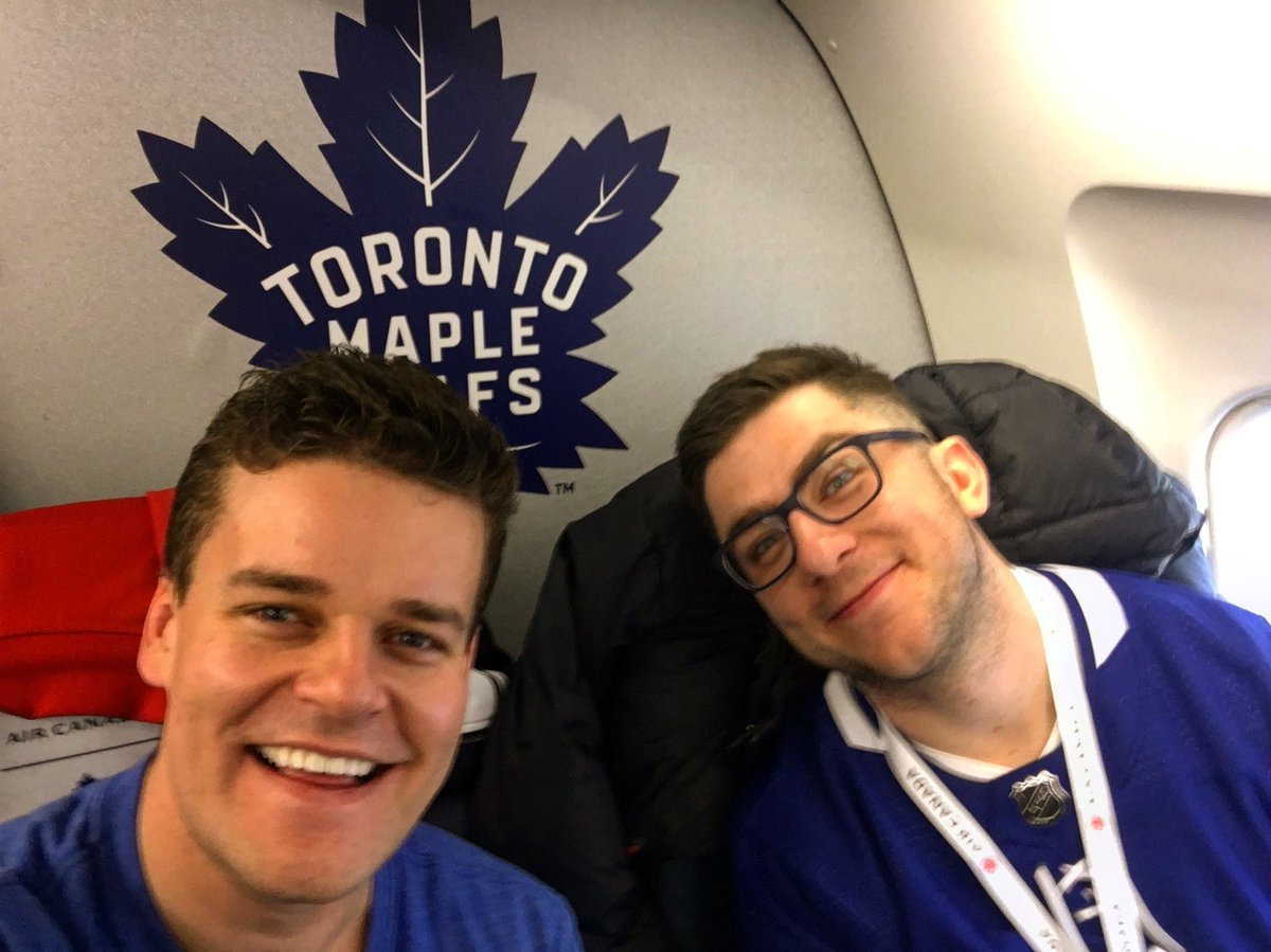 We are on the @mapleleafs plane. Right now. Boston Bound. Champagne and orange juice. @16DarcyTucker just gave us high fives. What is this life? 

@aircanada #ACFanFlight