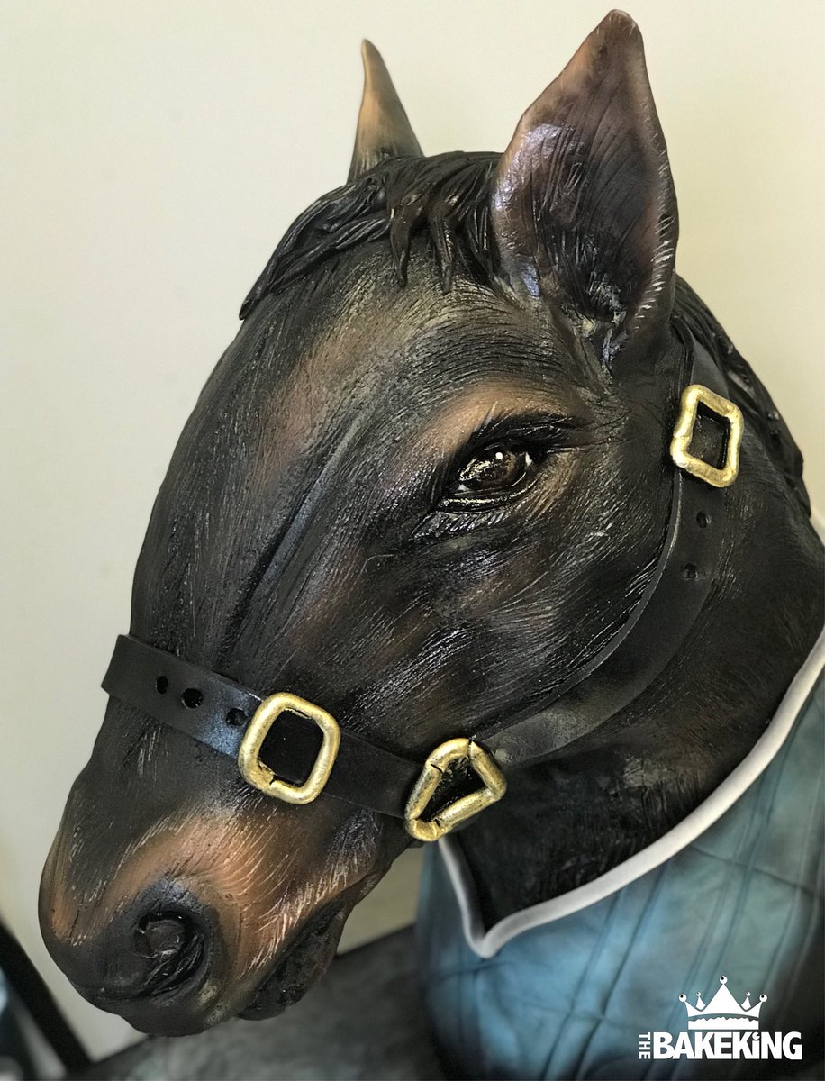 The_Bakeking's tweet photo. Horse Head CAKE!!!
...has to be the most fitting CAKE for today! Whoβs gunna be watching the #GrandNational ??? And who you backing?
This is ALL CAKE- vanilla sponge and Choc ganache!
#thebakeking #cakes #thegrandnational #extremecakemakers #bakeking https://t.co/3iwEccKNBw