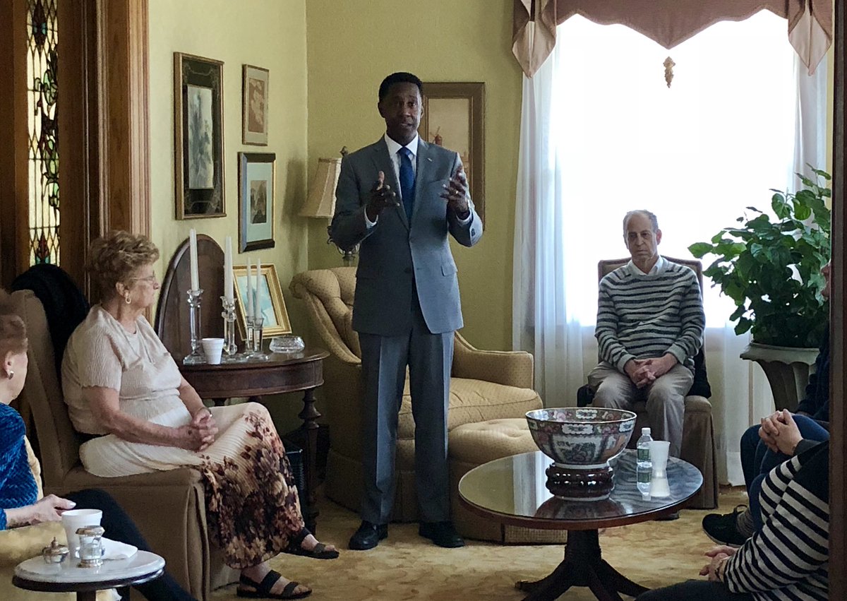 steph_foner's tweet photo. “Elections matter. We can do better. And we must do better.” - @settiwarren in #FallRiverMA https://t.co/vH27x2rHhv