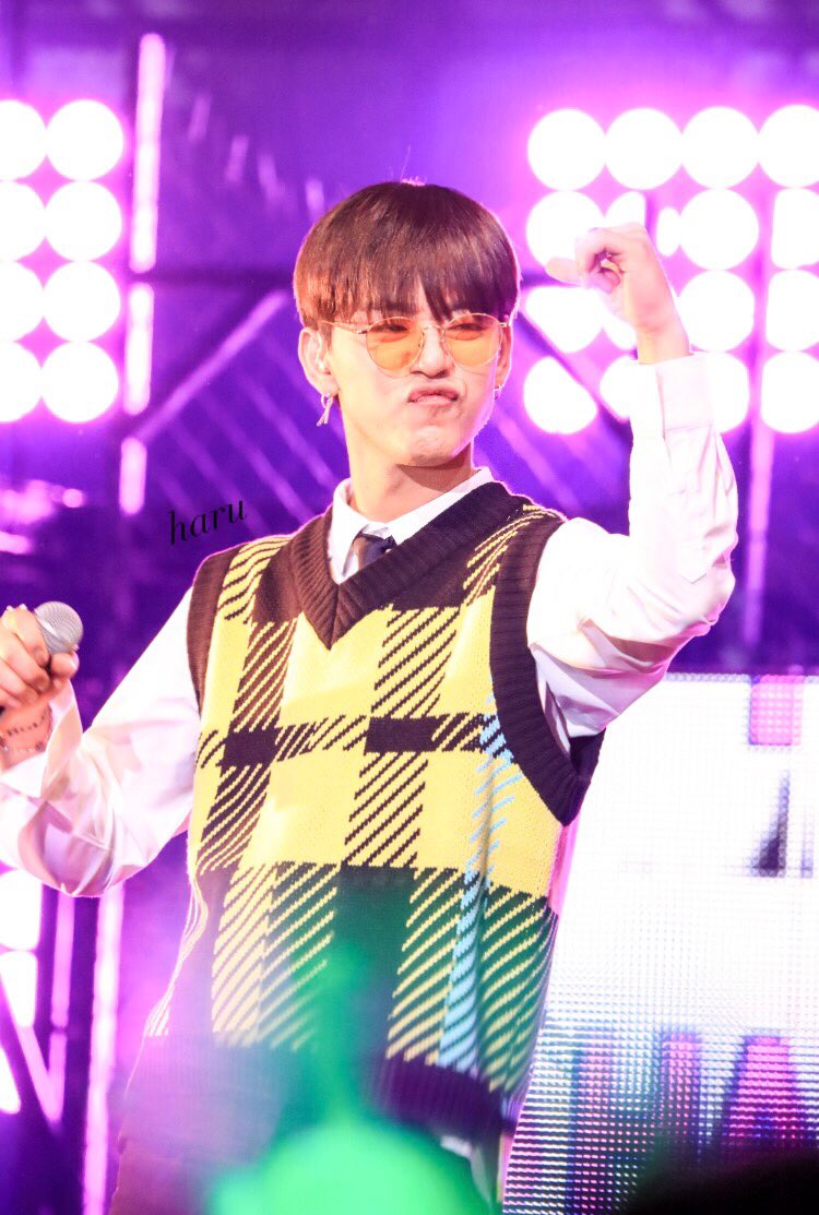 dae__w28's tweet photo. 180414 MASSIVE in OSAKA

#daehyun #대현
@BAP_Daehyun https://t.co/MzZ1up9FrR