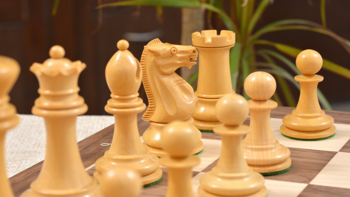 chessbazaar's tweet photo. Drop everything. Reproduced 1880s-90s Circa Lasker Staunton Pattern Antique Chess Set is here -> https://t.co/Nfl9ifPBRJ
#chess #chessbazaar #ChessSet #AntiqueSet https://t.co/2S3nWzOysR
