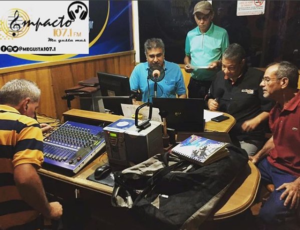 Megusta1071's tweet photo. El Impacto de la información veraz precisa y resultante la escuchas por la emisora Impacto 107.1 fm de 12 a 1pm en la narración Amable Garcia Homer Barrios y Ronni Alfonzo Quinteto y los Reporteros lcda Aida Charitin. Lcdo Pedro Rangel, Pedro Lares, Daniel Hernandez, Noel Briceño https://t.co/Bp0GeDeaks