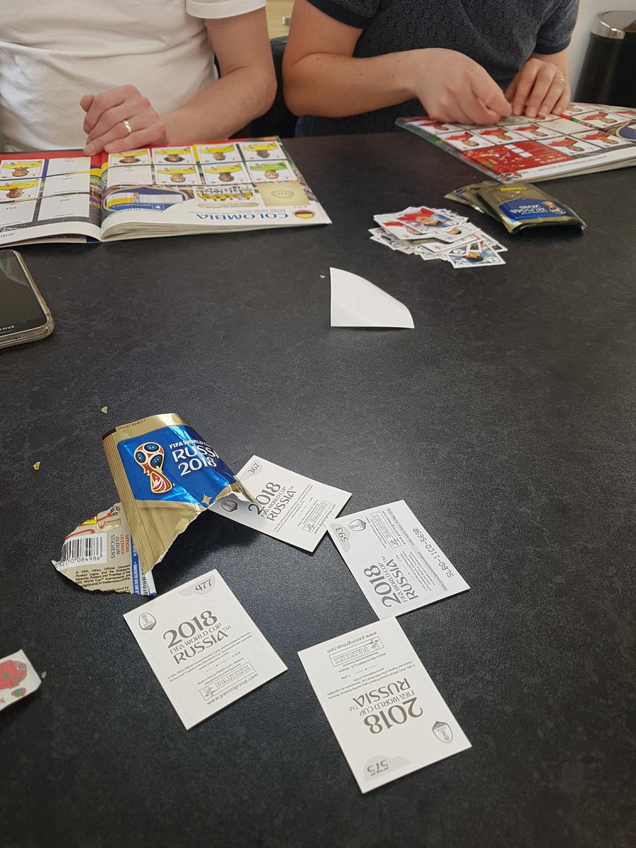 benwolfenden's tweet photo. Never in my @OfficialPanini Collectors Career have I been shorted till today 😭 https://t.co/FzhnfxVPTp