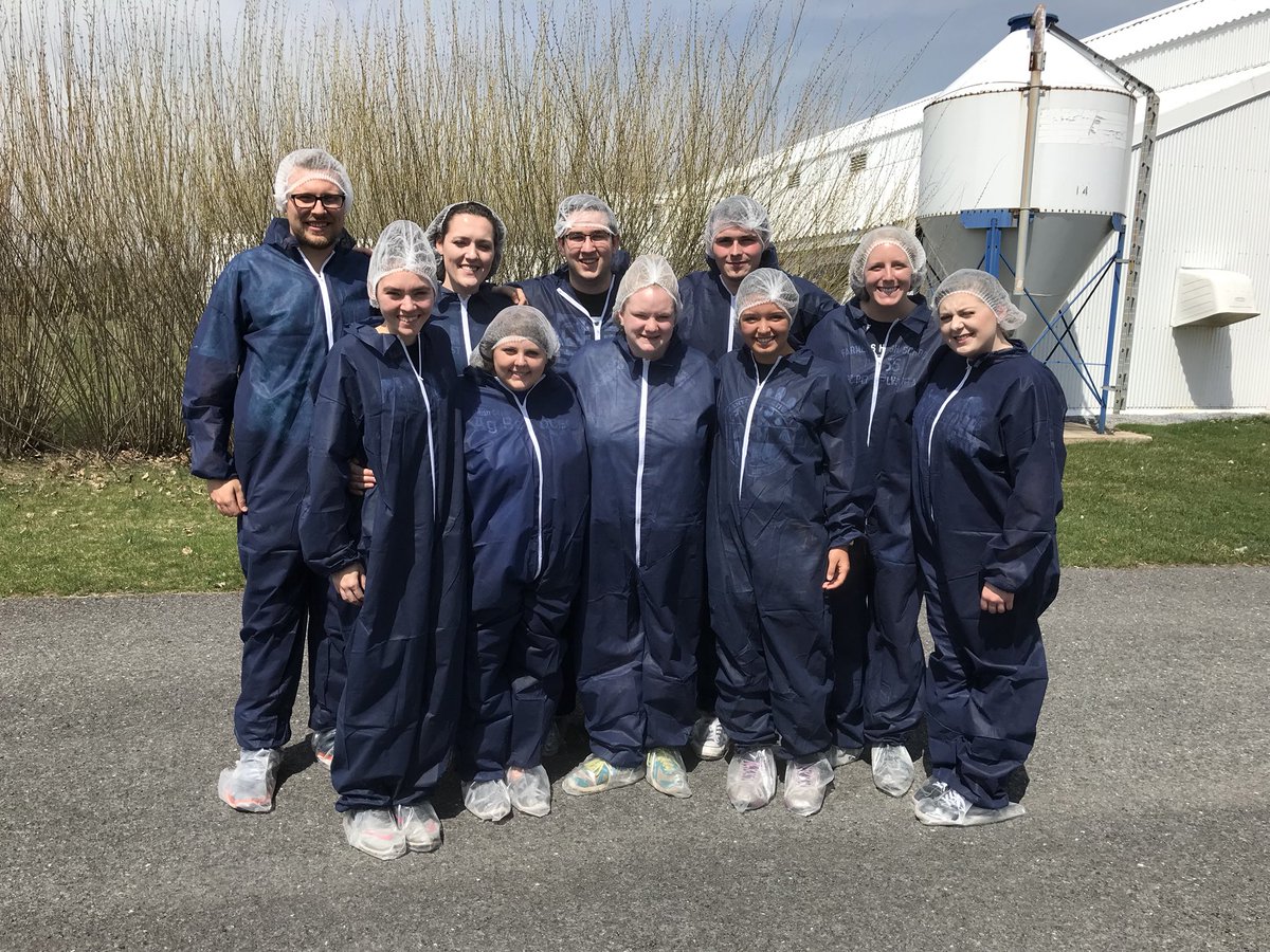 Mrs_Brown57's tweet image. Mushroom Research Center and Poultry Education &amp;amp; Research Center ✅ So much learning happening today!! #MSU2PSU