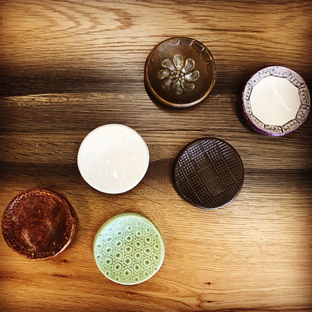 Essential_Goods's tweet image. We welcome Creative Clay Cafe to EG! Shown are an assortment of mini dishes and dipping dishes for oil and herbs. We carry even more pottery by her, such as wine stoppers, spoon rests, soap dishes and bowls. #pottery #shoplocal #downtownlawrence #unmistakablylawrence