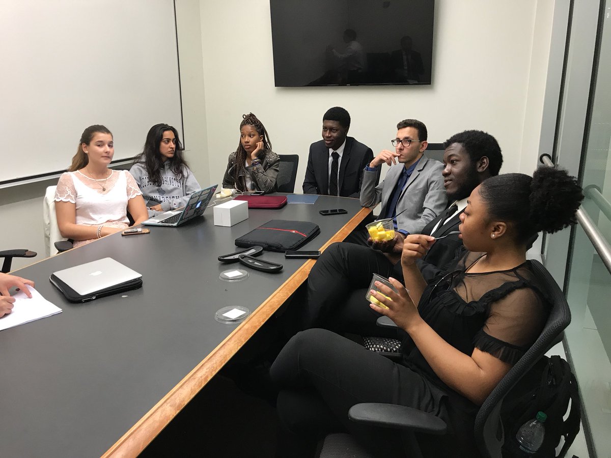 Potential collaborators are listening intently to <a href="/gwparadiso/">GWSB Paradiso</a> #gwibus