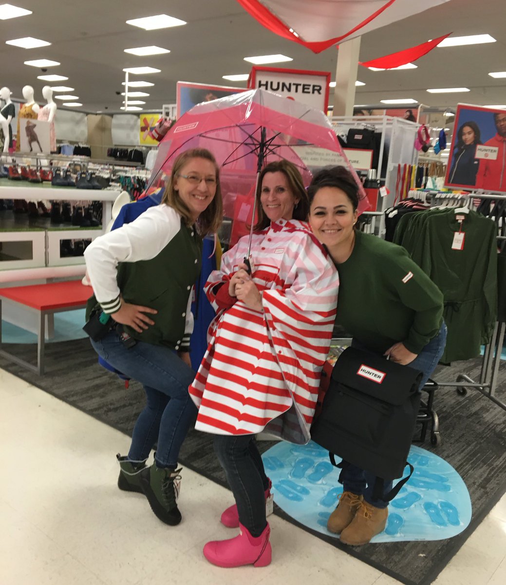 These awesome leaders who made this set possible! I love my team! And also Carrie is little 😂😂 #launchday #newattarget #ilovemyteam <a href="/TargetStyle/">Target Style</a> <a href="/henke_ashley/">Ashley Henke</a> <a href="/ktmhill01/">katie russo</a> @tracyacurry1 <a href="/Carrie_T2472/">Carrie Alexander</a> <a href="/keliwaltenburg/">Keli</a>