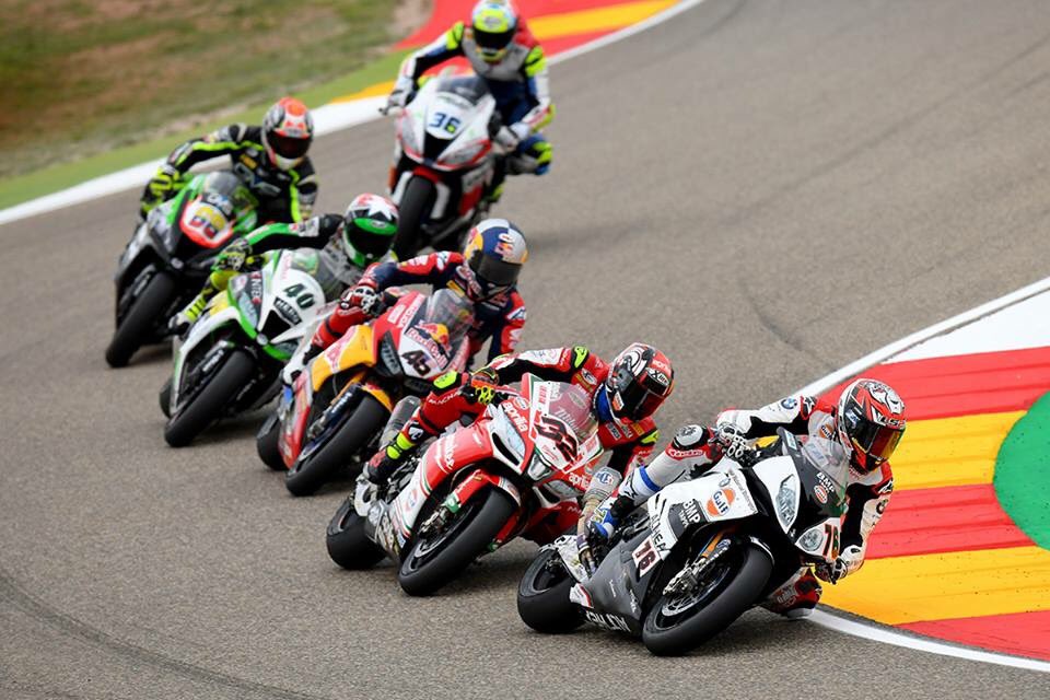 AltheaRacing's tweet photo. P11 dopo una buona rimonta ed una bellissima bagarre.
A domani per gara 2, sempre al 110%.
P11 after a good comeback and a great bagarre.
See you tomorrow for race 2 at 110%.
#goAlthea #AragonWorldSBK https://t.co/EPIwsUDvLg