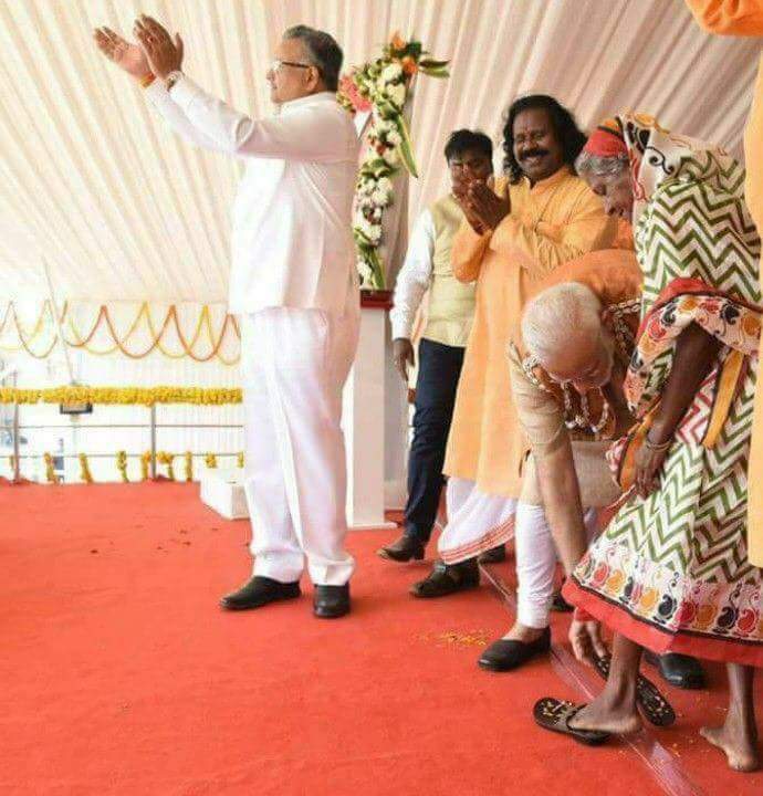 imbipintiwari's tweet image. Today&apos;s most beautiful picture #MyPMModi