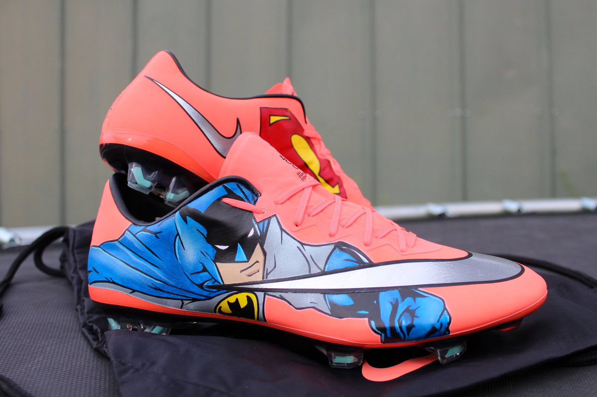 nike marvel comic shoes