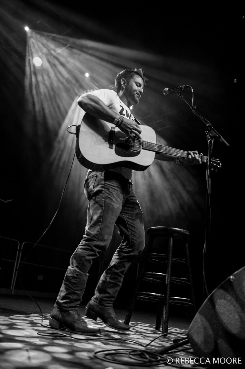 ryansimsband's tweet image. Playing @knitspokane as part of the @CoyoteCountry “The Next Big Thing” event.
Photo by Rebecca Moore Photography
#ryansims #mysideofthestory #countryrock #countrypop #newcountrymusic #thenextbigthing #KXLY