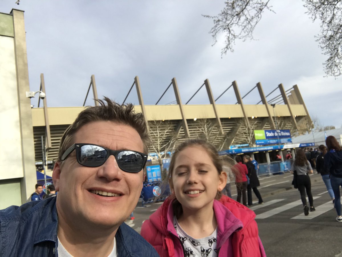 MichelGoertz's tweet photo. #escort kids @RCSA vs @ASSEofficiel #rcsasse https://t.co/5cpQTFqyBc