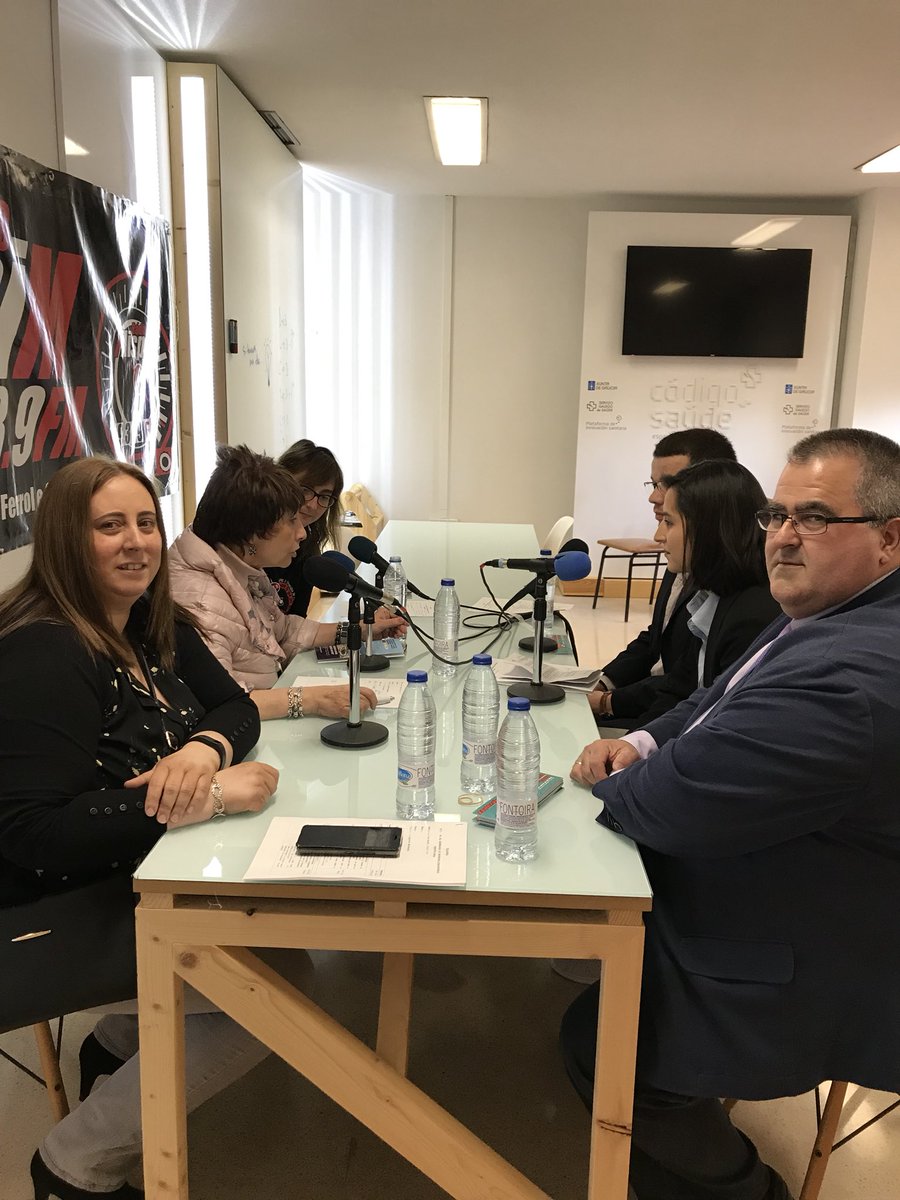 LuisAranton's tweet photo. Radio Filiapin emitiendo desde las VI Jornadas Científicas de Enfermería Familiar y Comunitaria en Ferrol. @agefec #agefec2018 https://t.co/xjEZX7jQry