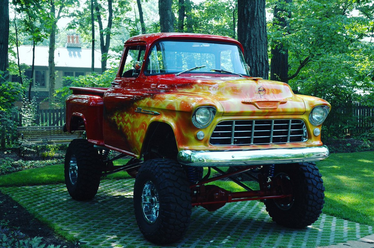 MWT_SCTrucks's tweet image. Just listed. Pretty sharp big window truck. #oldiebutgoodie #bigwindow #oldtrucks #justlisted