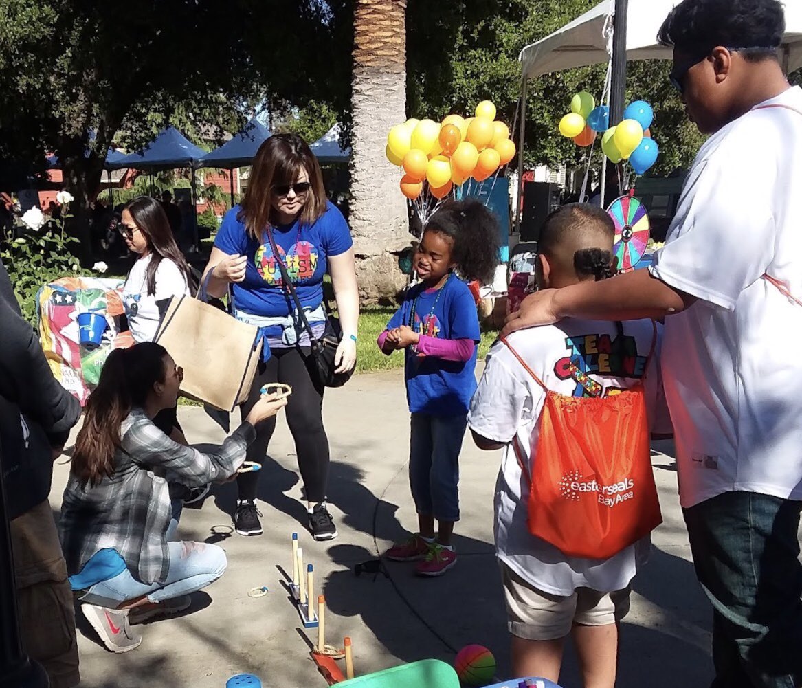 bhwcares's tweet photo. Our BHW volunteers being the difference! The walk just started, swing by and get those steps in!
#bhw #bhwcares #BHWOneVoice #TogetherItsPossible #tip2018 #AutismAwareness #AutismSpeaks https://t.co/zjPHrI14D4