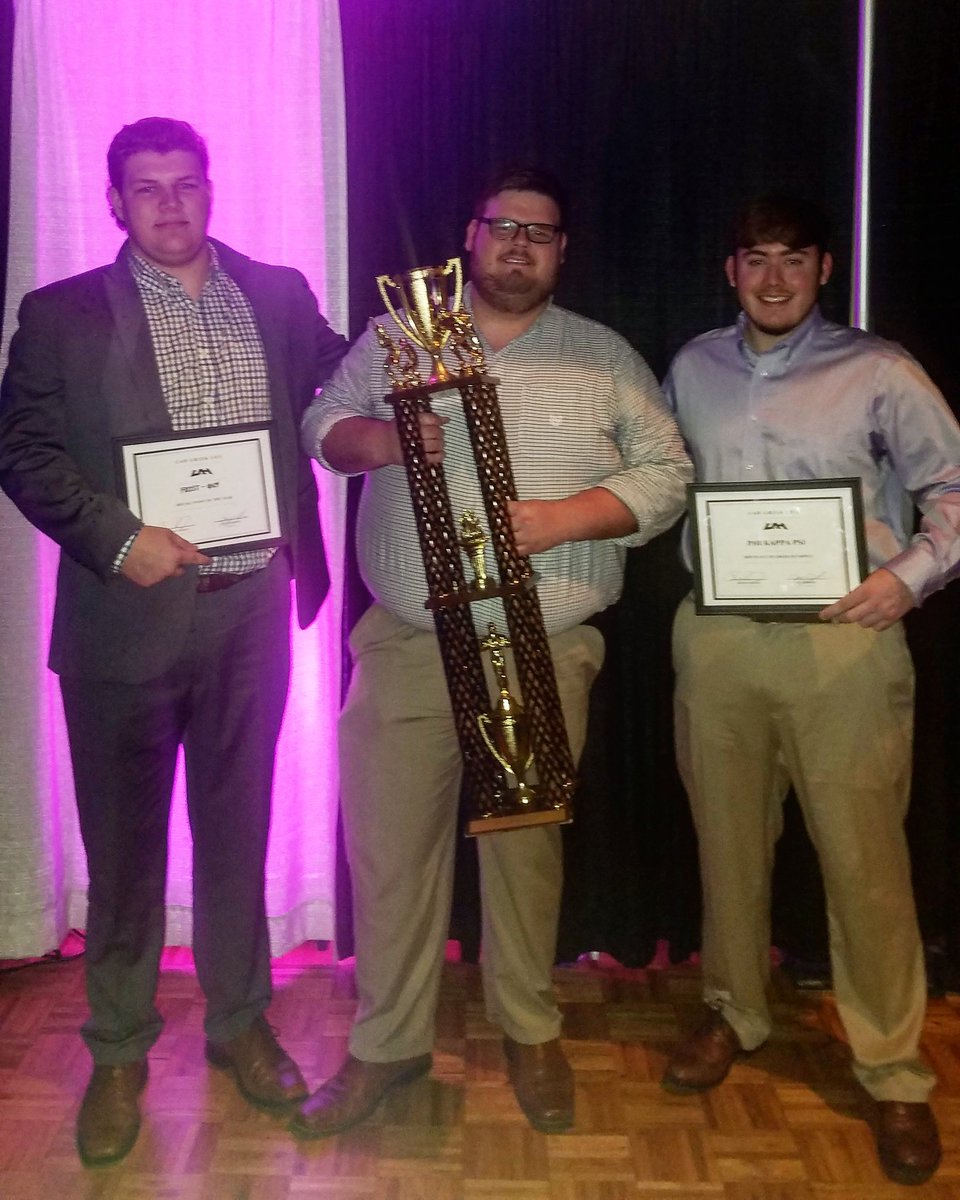 Went out on top with an undefeated season and hosted the best social event of the year! That's a wrap for Greek Week 2018 ✌
.
.
.
.
#LEDN #RushPhiPsi #GoGreek  #LeadershipStartsHere #GreekWeek #UAH22