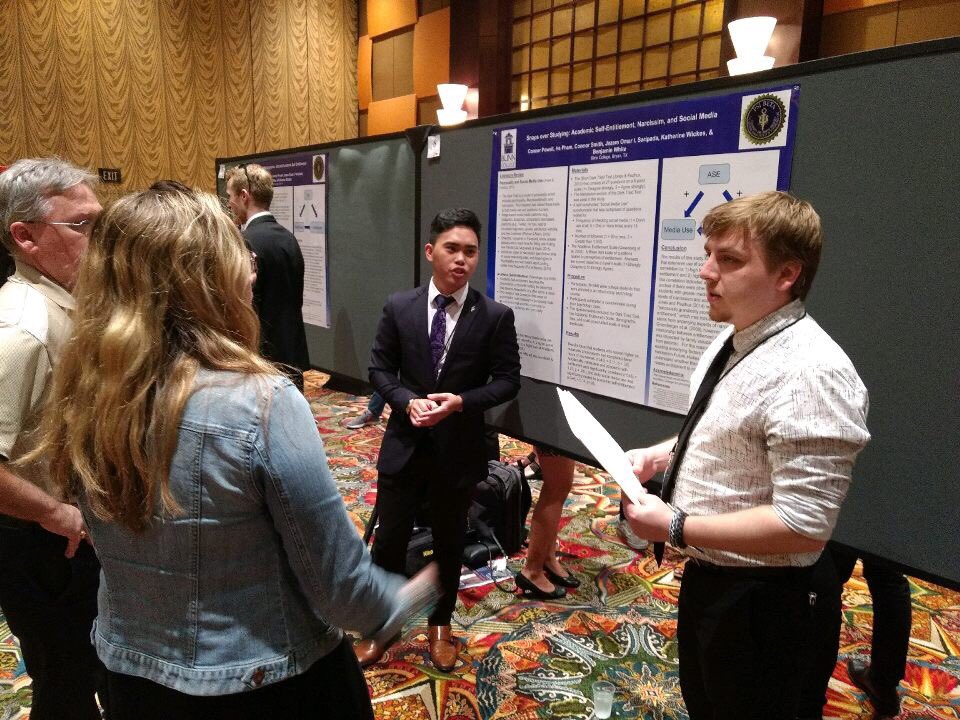 kwickesdancer's tweet photo. Blinn Psychology Club and Psi Beta students were amazing at Southwestern Psychological Association! Taking students to conferences is always a rewarding time! @BlinnCollege @SWPsychological #blinnpsyc #psibeta https://t.co/jDitOsGX9j