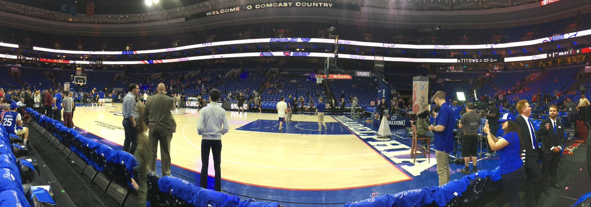RkBenji's tweet photo. I think this is gonna be a pretty fun daddy daughter Saturday ! Thanks @sixers #wetrustedtheprocess now get it done!! https://t.co/Jmr23icJe4