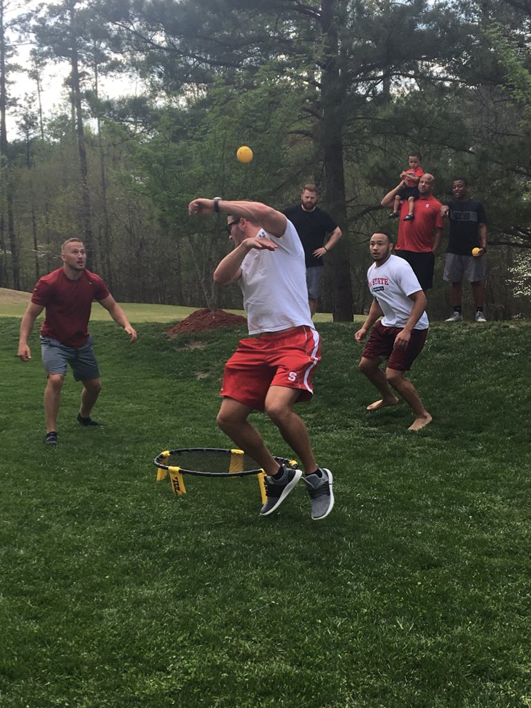 coachfaulk's tweet photo. Had a great time today with the Warriors, winners of the #Packball Combatives this spring led by MVP Stephen Morrison! Appreciate the hard work this spring from everyone involved! Letโs take this momentum into summer workouts! Shout out to @MissionBBQ! โ๐ฝ https://t.co/V0cLOKVJtn
