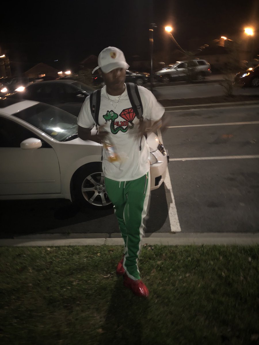 NB_Hustla_'s tweet photo. you can copy now🐍 #4LMB #blur https://t.co/Y9RJS2KJQv