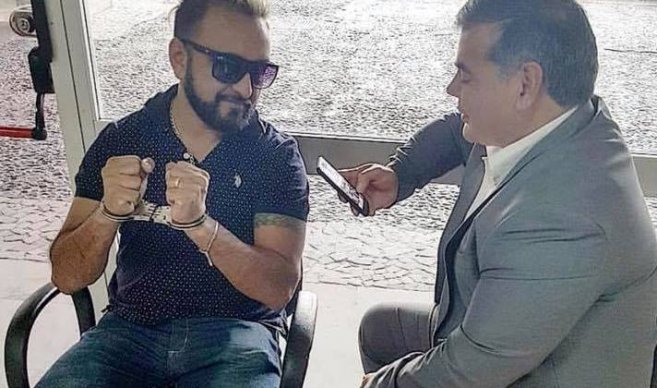 UltimaHoracom's tweet photo. Juez otorga prisión domiciliaria a mediático Freddy Vera, popularmente conocido como Churero.
▶️ https://t.co/1XbygQIcN4 https://t.co/0wx2WFAgW3