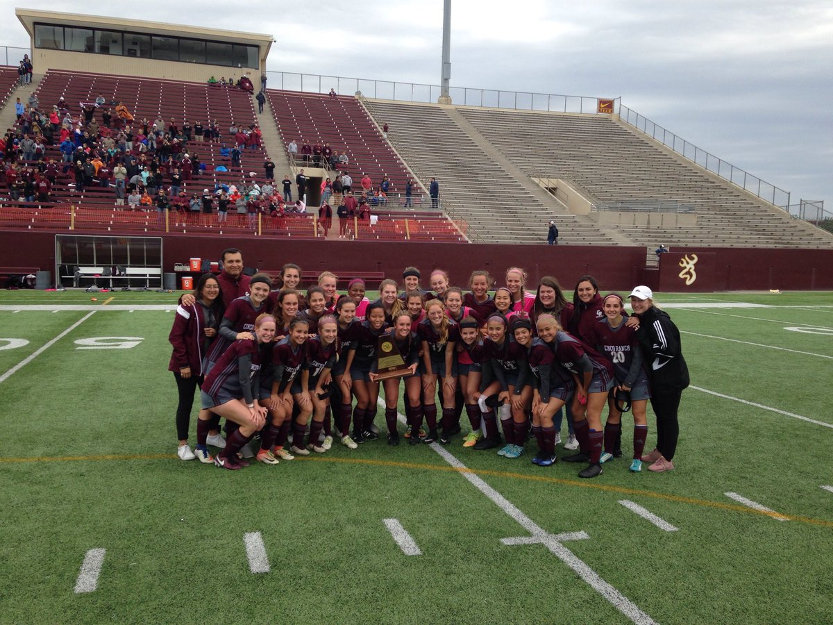 Cinco Ranch Cougars are the 6A Girls Region 3 Champions. Great game between two great teams. Good luck at State Cougars!