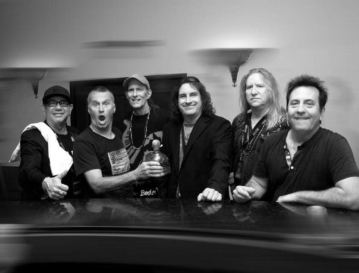 renfestcfl's tweet photo. Last chance to get your tickets to rock with legendary Florida Swamp rockers The Greg Billings Band! Tickets still available at the #RenFestCFL door and for the 7pm concert! Get tix now https://t.co/jP6RKrPvLS
#gregbillingsband #swamprock #livemusic https://t.co/1nKHEyf9To