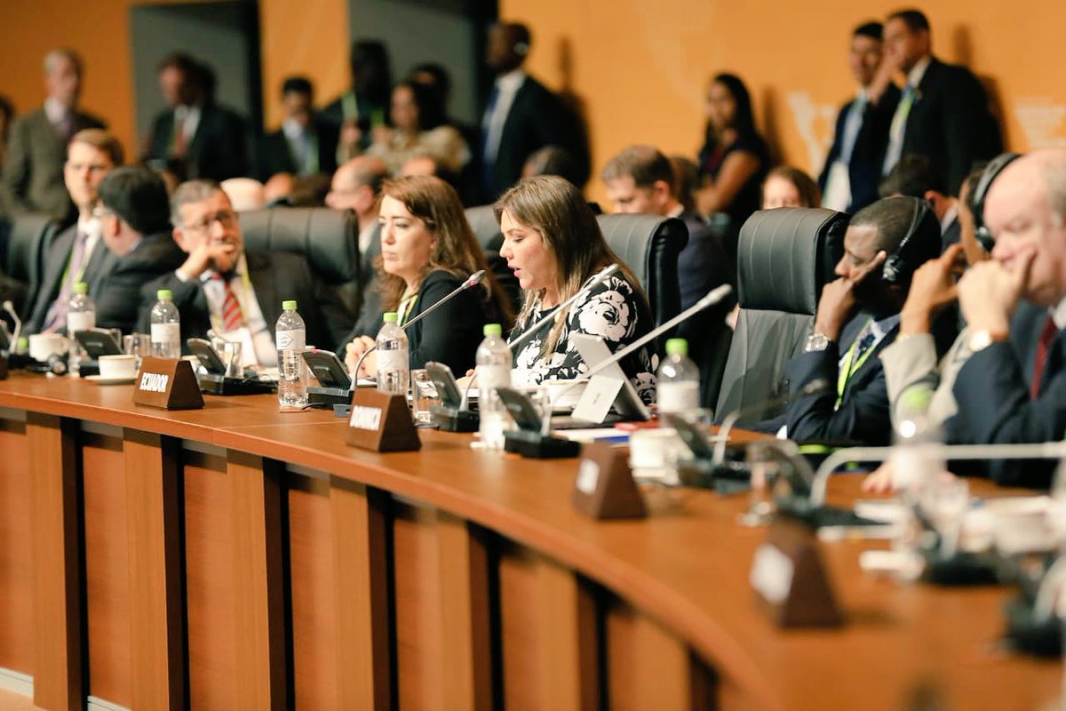 marialevicuna's tweet image. Una de nuestras primeras decisiones como #ElGobiernoDeTodos fue crear el Frente de Transparencia y Lucha contra la Corrupción, conformado por representantes del gobierno, de la sociedad civil y de la academia. #CumbrePerú