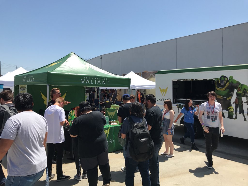 sean_morrison's tweet image. Out at @BeachconLAN for the @AVGLofficial #AprilAnarchy finals. First thing I see on the outdoor show floor: an @LAValiant tent.