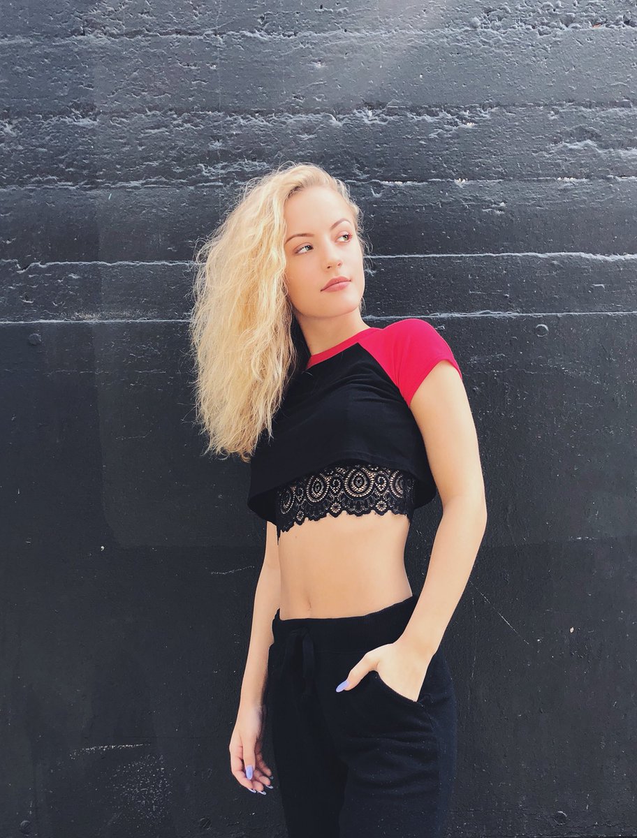 torikayofficial's tweet image. knock me down nine times but I get up 10. 
#getup10 #InvasionOfPrivacy #CardiB