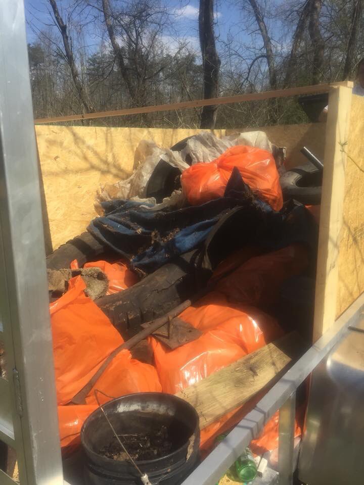 FloatTheFork's tweet photo. Frank Kilgore pulling a load of trash picked up by Mendota Trail supporters as we cleaned several miles of the Bristol end of the Mendota Trail.    This trail will look pristine when it’s ready to be opened to the public.    #goodstewards #mendotatrail https://t.co/pwtvx5Isxx