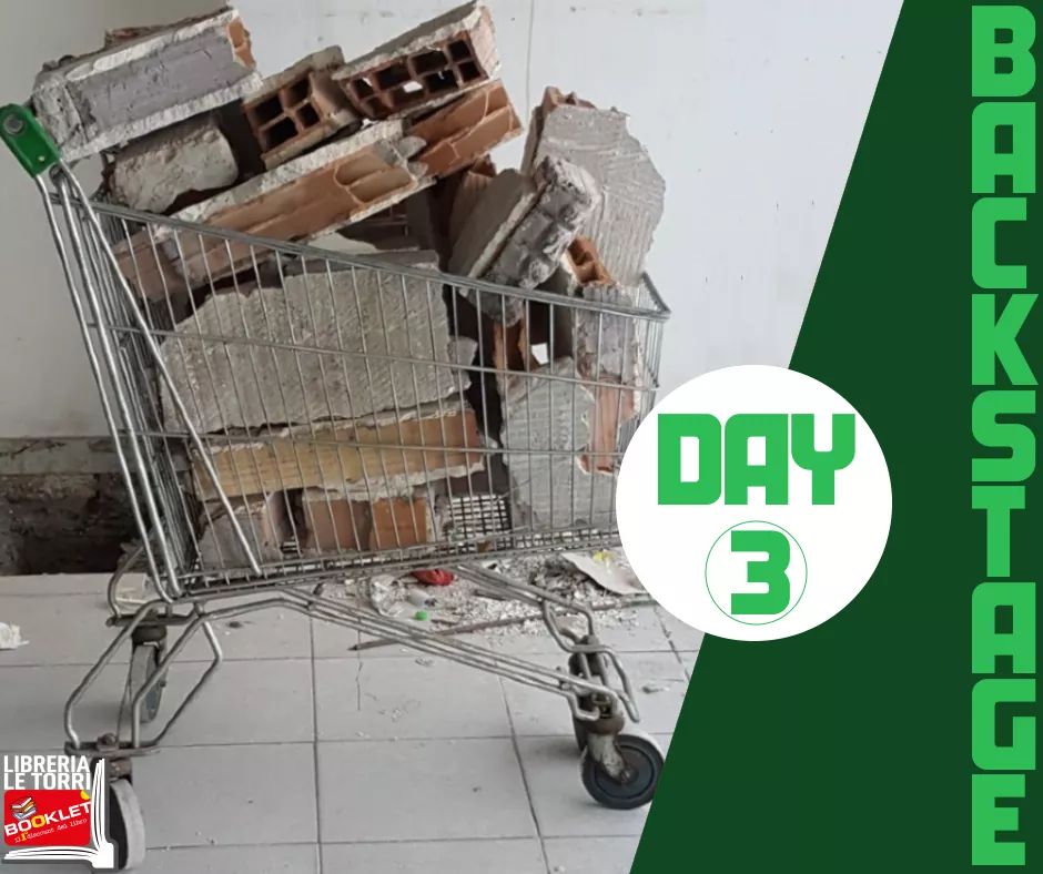 🆕📚⏳🔛3️⃣️
Ci stiamo facendo il look 😎
Cominciate a fare posto tra le vostre librerie!📚📖
#14aprile #bkletorri #torbelladaleggere #booklet #muridabbattere #fotodelgiorno #libreria #book #nevergiveup #leggere #libridaleggere #ioleggo #buonsabatosera #noilavoriamo