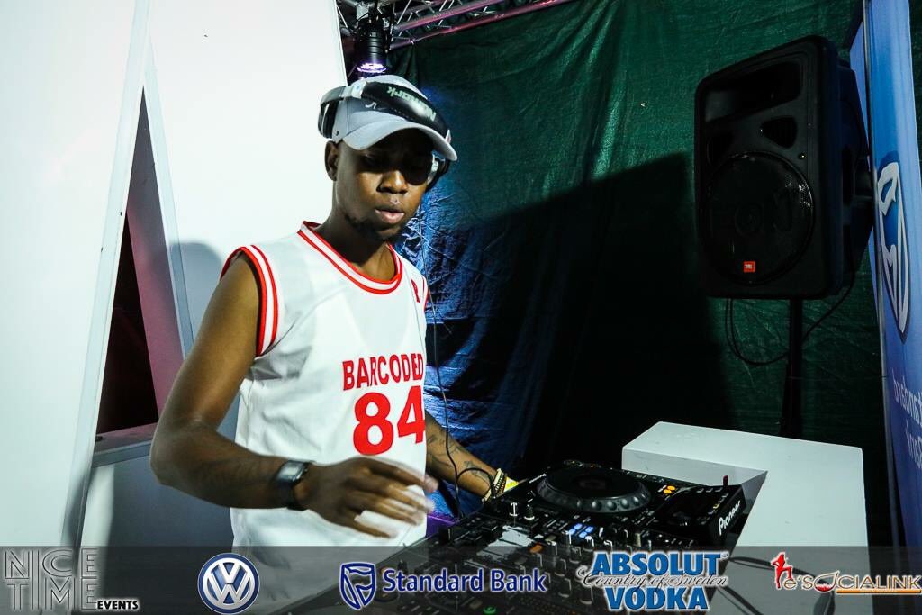 BarcodedA's tweet photo. The coolest DJ . Moving with the Code . Day 1 love . #fashion #streetwear #barcoded_a https://t.co/o7Y5CPXKmi
