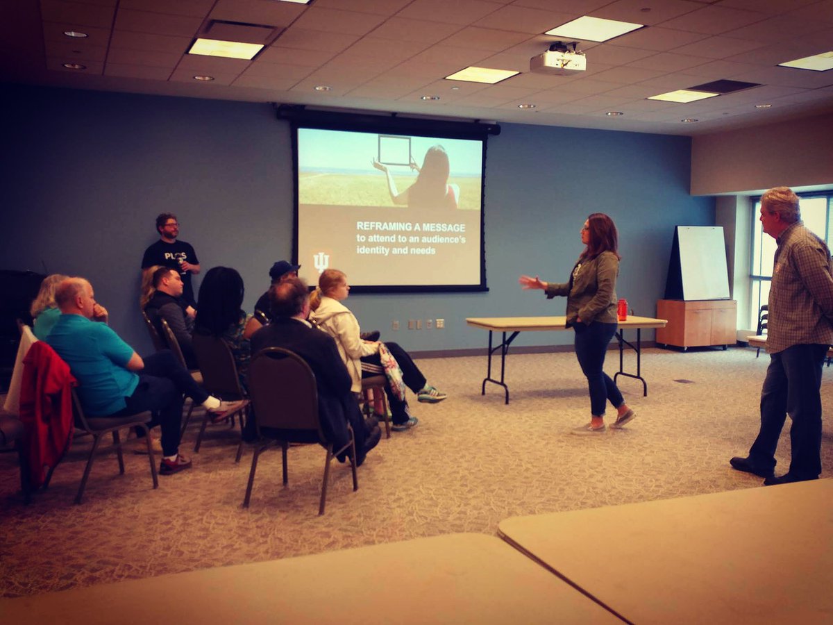 ScienceMarchIND's tweet photo. Great science communication and advocacy trainings today from our amazing partners!

#ADayForScience @IndianaMuseum @IndianaSciences @CINSOIndy @kheprw @INHumanities @SciCommPLOS @IndianaNAACPECJ @CSIUB @314action @UCSUSA https://t.co/bVzFHDQeXG