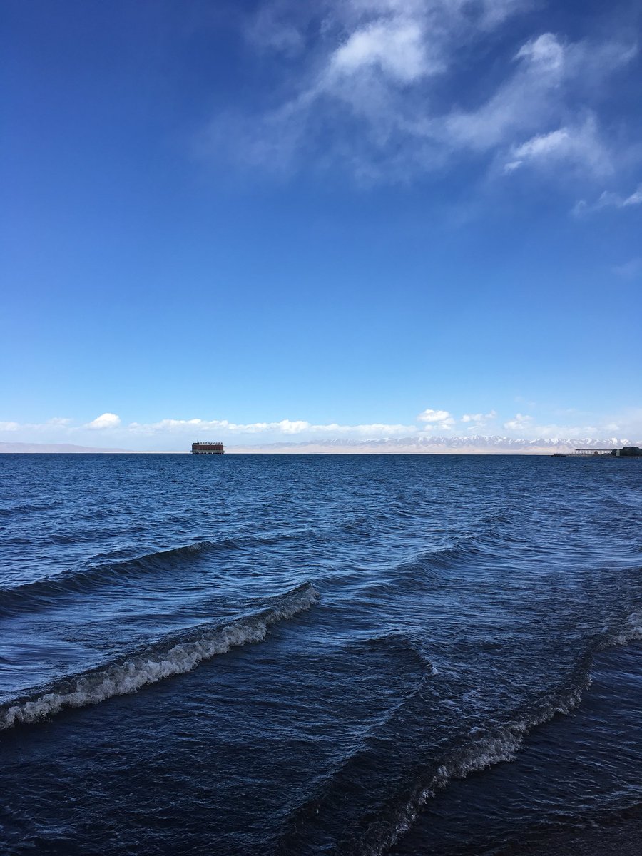 RISEOFCHN's tweet image. Qinghai lake୧(๑•̀⌄•́๑)૭