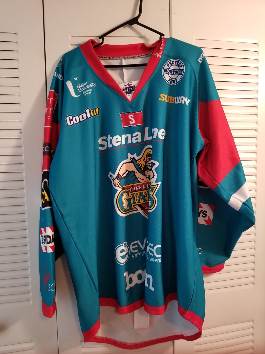 v_ronnie22's tweet photo. This finally arrived!! Thank you @belfastgiants and @GiantsOSC and @CrAm723 for everything you have done this season!!! Can't wait to wear it next season! #newhomeinvirginia https://t.co/xryBTvjK8p