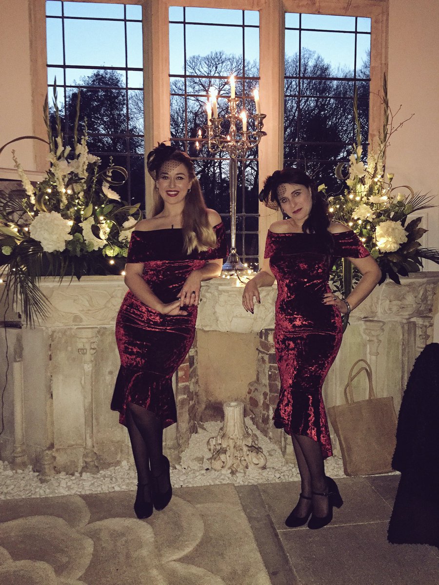 We are performing at the breathtaking <a href="/HighcliffeC/">Highcliffe Castle</a> this evening for another buzzing Gin &amp; Prosecco Festival. Lovely crowd and great feedback ❤️