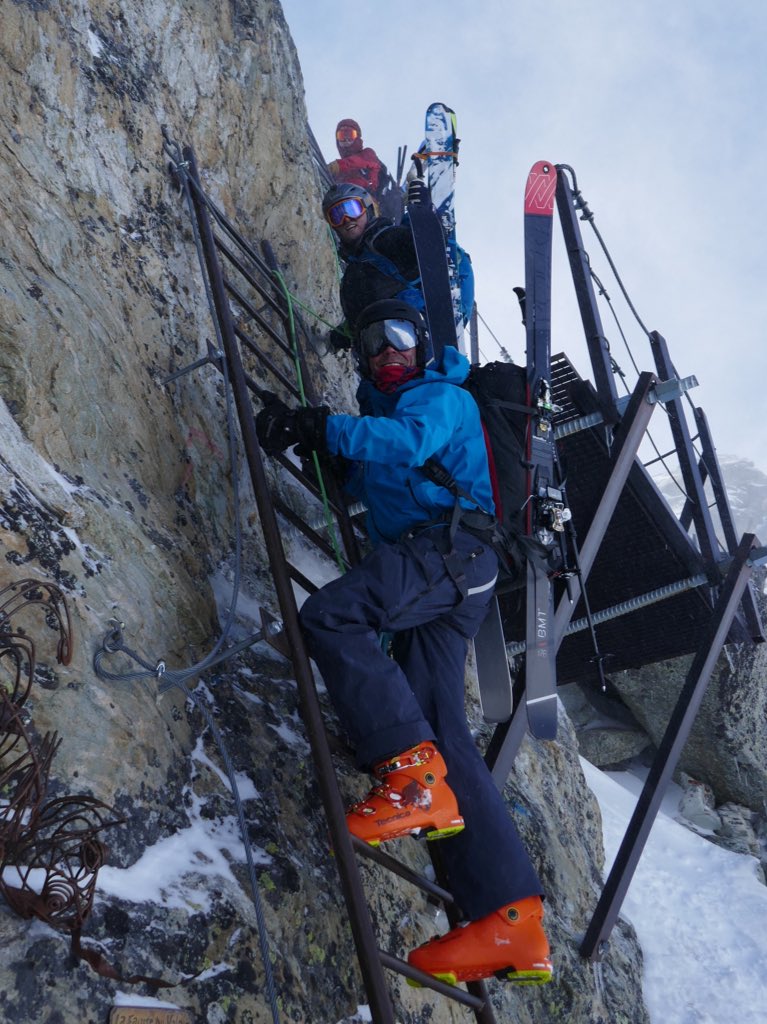 markwalkerguide's tweet image. Had to play by the #mountains rules this week. #Zermatt was not a gift... Great to work with @AlPineGuide