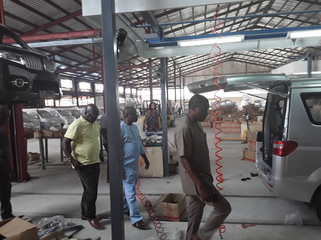 UODE_Ng's tweet photo. @usaniuguruusani visited an auto factory to map out strategies on how to create a viable automobile industry within the Niger Delta regional market.
The assessment of the automobile factory is also in line with creating a viable agricultural industry and creating jobs. @MNDA_Ng https://t.co/Rpm6H9ihoC