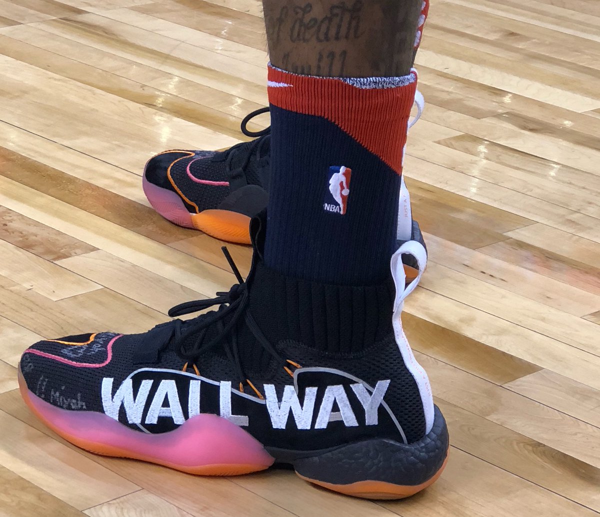 john wall shoes 2018