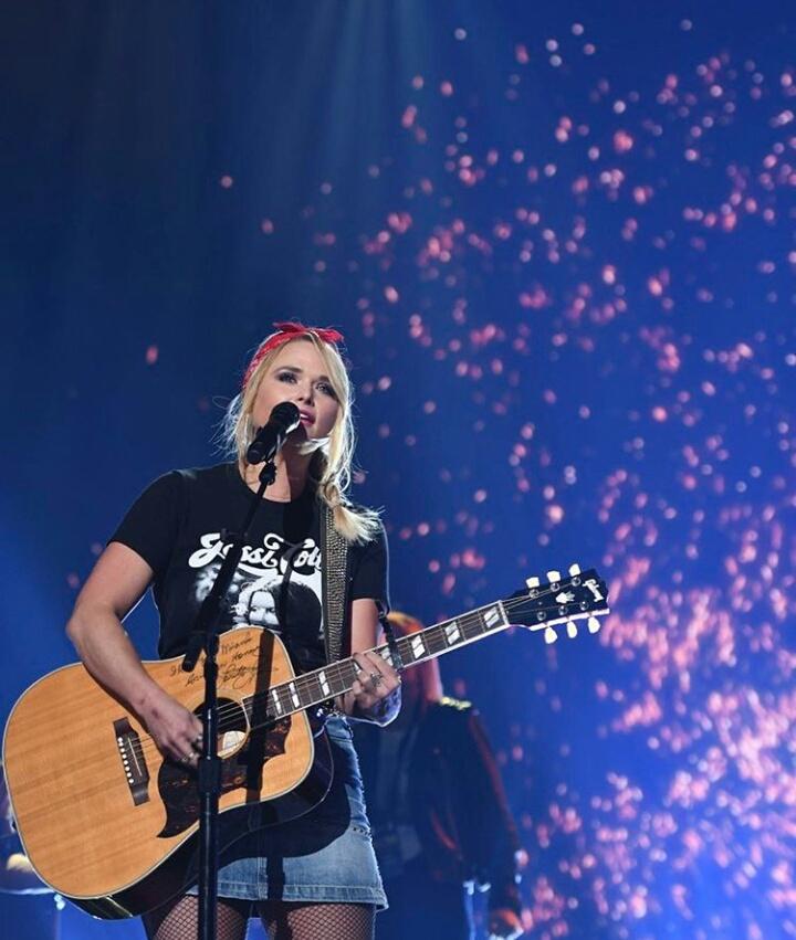 ranfandoes_'s tweet image. Rehearsals for the show. Cute ❤ #ACMs