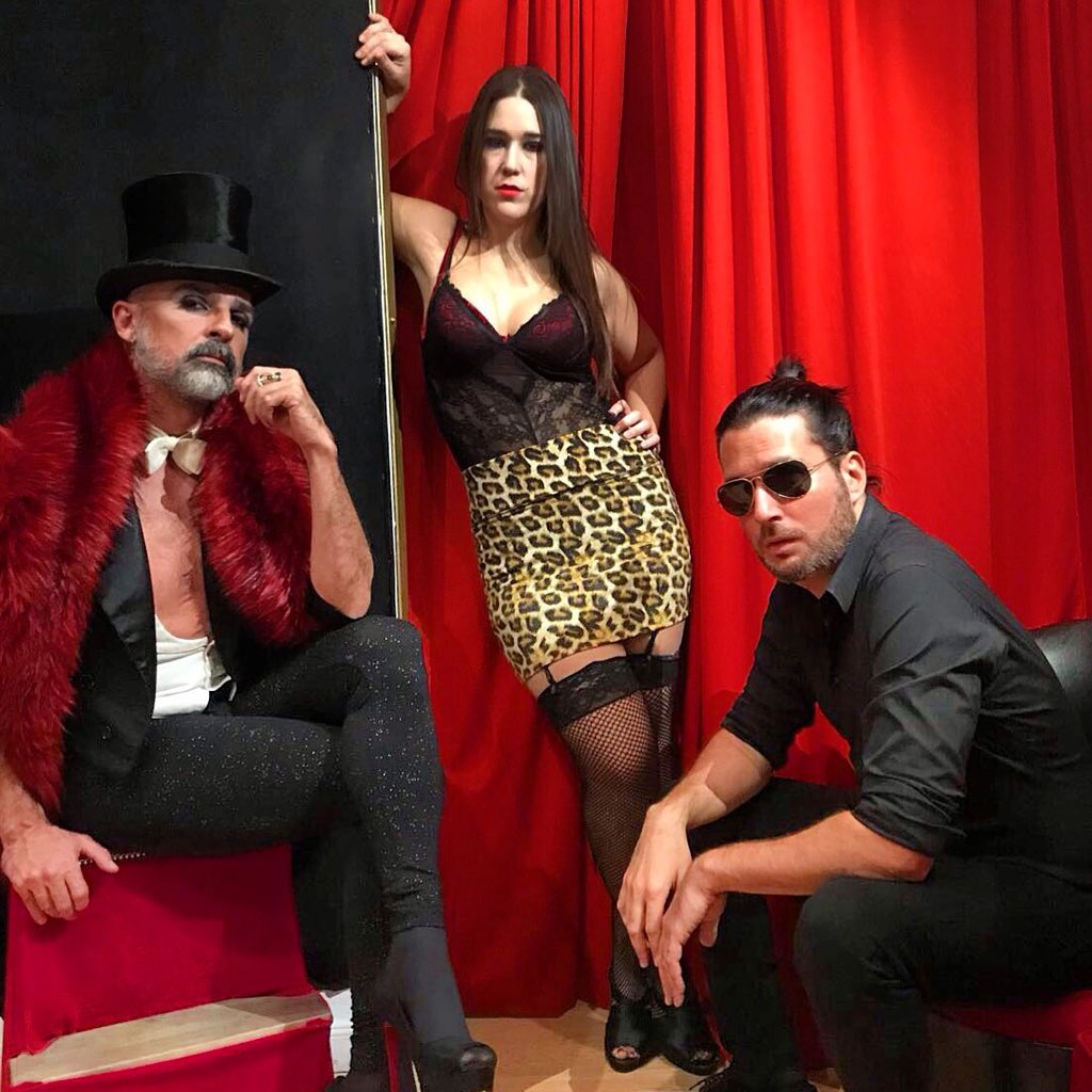 ELCASTING18's tweet photo. MaserClass" 
Domingos a las 20:30h
RESERVAS:https://t.co/H5oTDIM9Sf

#Domingo #Teatro #Madrid #teatroenmadrid https://t.co/Ojna2aFsxp