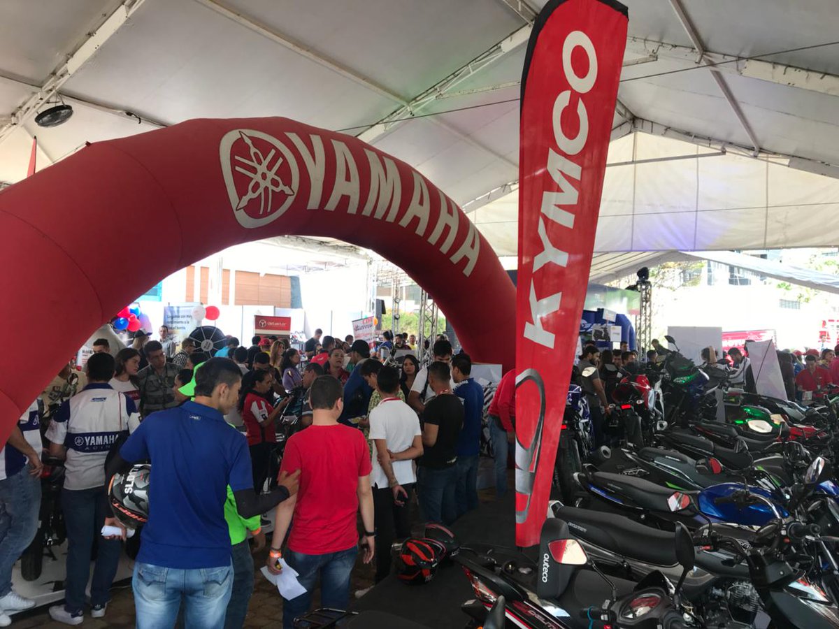 fenalsander's tweet image. #Tarde de sorpresas y precios especiales en #ExpoMotos. Bono de $5 millones de pesos para redimir por una moto nueva. #Neomundo #EntradaLibre