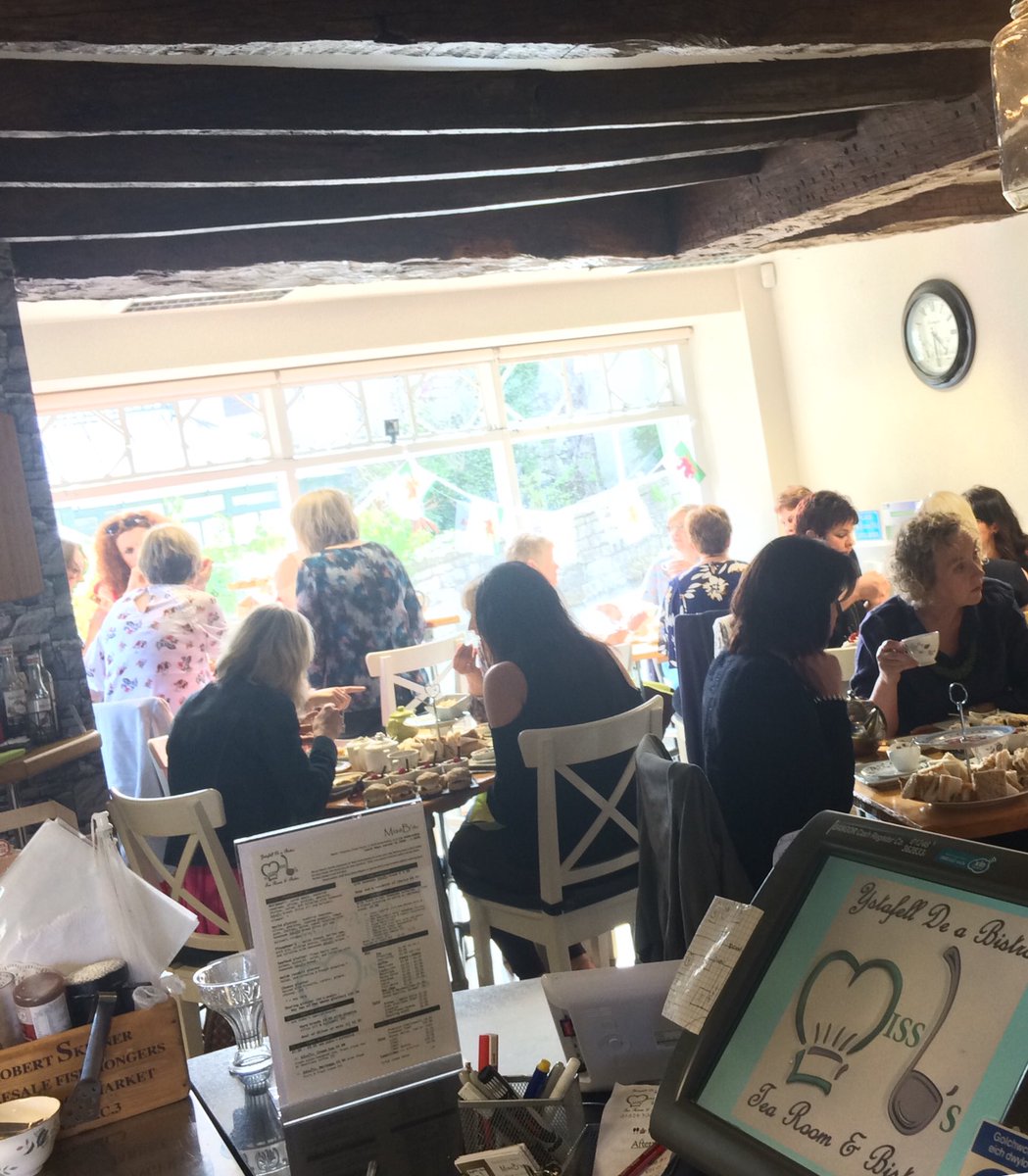 missbs2015's tweet photo. Enjoying #afternoontea at @missbs2015 #jamandcreamscone #homemade gallons of #tea and #owenandedwards #coffee https://t.co/L72Yx3jmS0