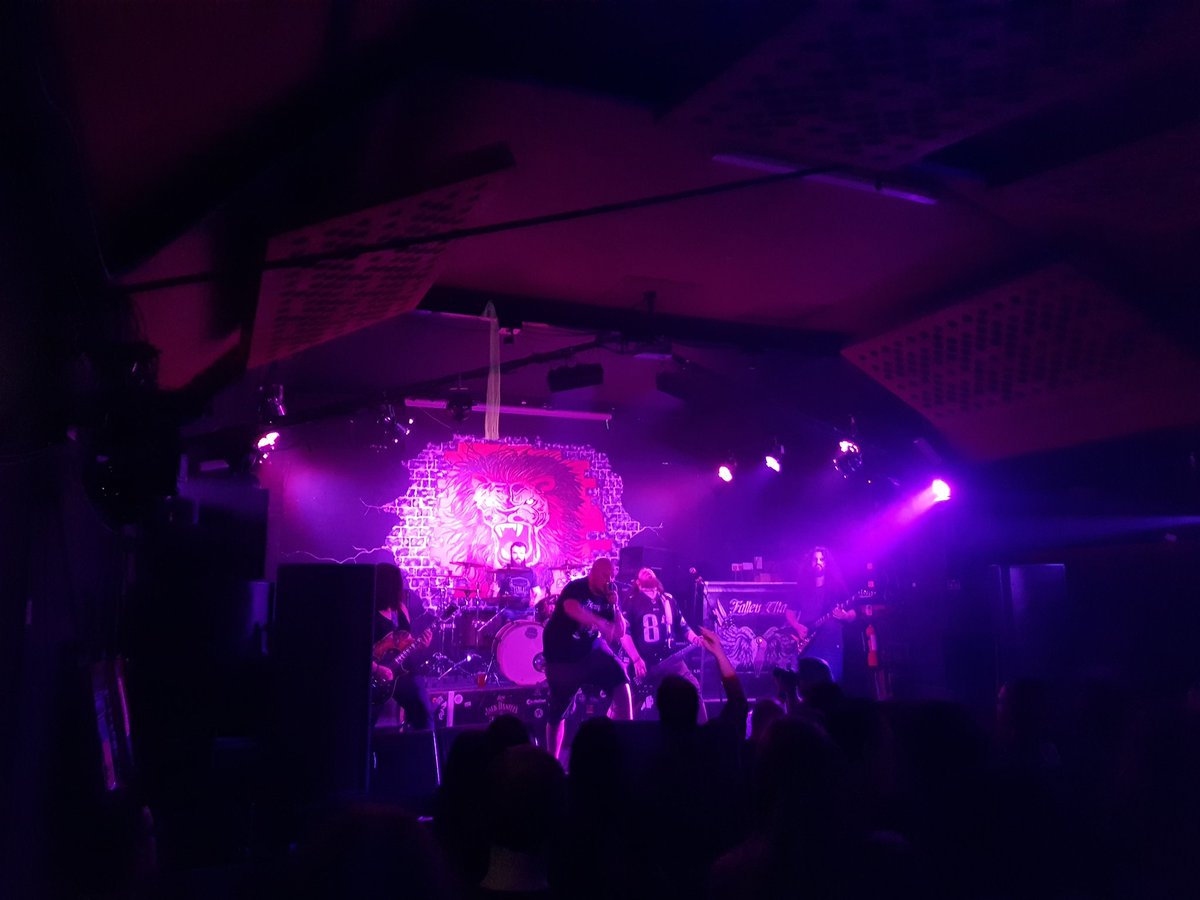 FallenTitan_UK's tweet photo. Ending on a favourite ... Mr Bickerstaffe - it's been a pleasure  🤘 https://t.co/s6HKlHvgCl