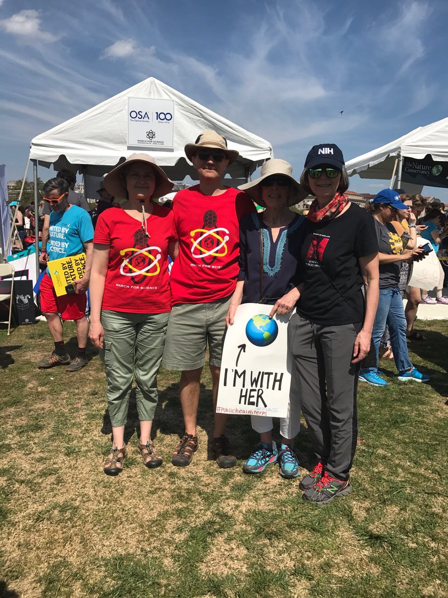 UMDPublicHealth's tweet photo. Scientists from .@UofMaryland public health, astronomy and physics & NIH at #MarchforScienceDC @BDLushniak @UMDResearch #ScienceMatters https://t.co/kAmDcCqb04
