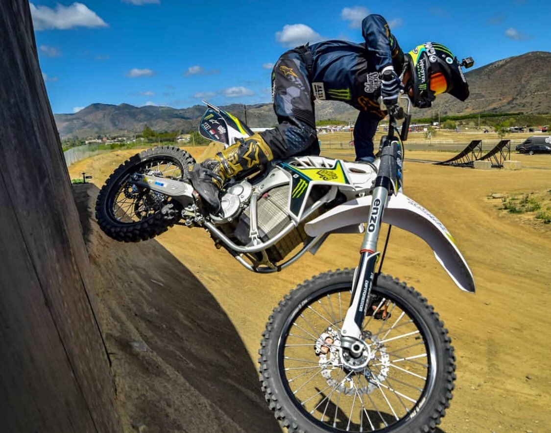 @NateAdams741 is loving his electric @altamotors Redshift! 
@p.h.d.photography 📷
DeftFamily.com
#wallride #electricdirtbike #deftfamily #redshiftmx