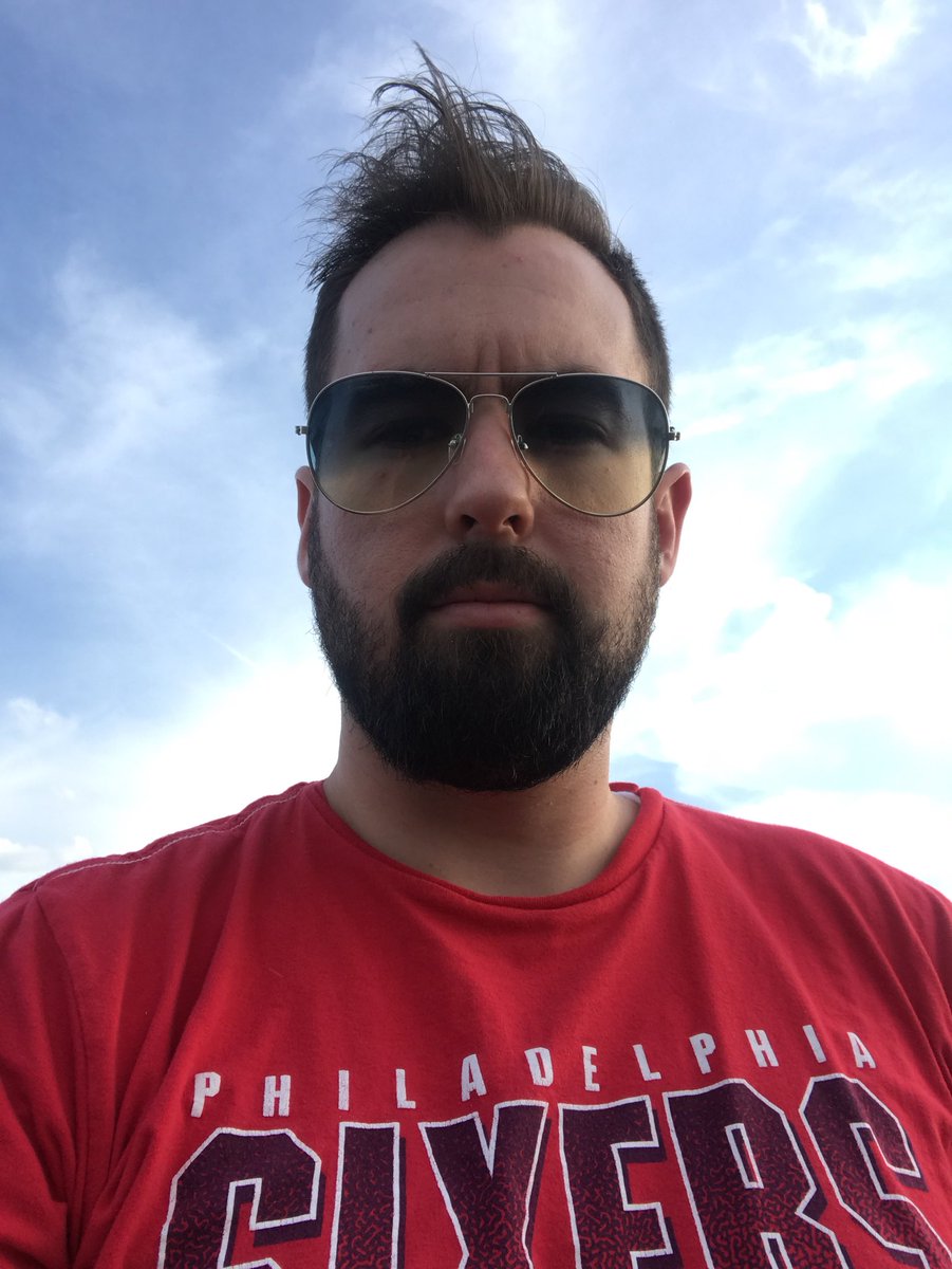 esilverman22's tweet photo. What’s up Twitter it’s Brian just givin a shout out https://t.co/cuSpPvOlRY