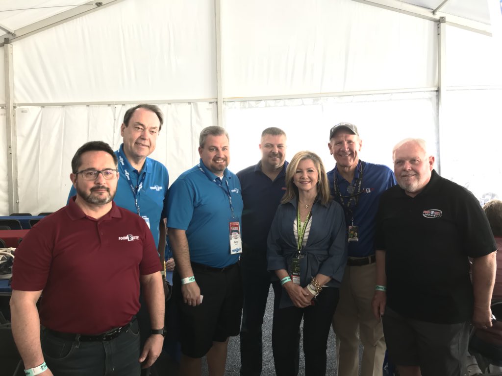 VoteMarsha's tweet photo. Great to spend the day at @BMSupdates today celebrating one of Tennessee’s favorite sports! RT🔄 and Like❤️ if you’re a #NASCAR fan! #itsbristolbaby #Fitzgerald300 https://t.co/h0ntKQNc3e