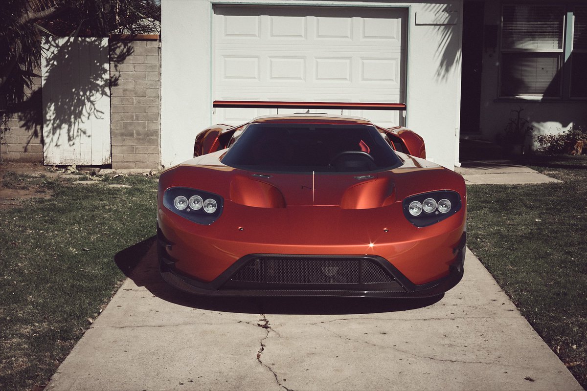 GoneCoyote's tweet photo. #ford #fordgt #lemans https://t.co/Oo9feNDXRP